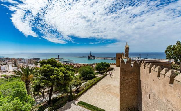 Golf, Piscina Climatizada Y Playa Apartment La Envia ภายนอก รูปภาพ